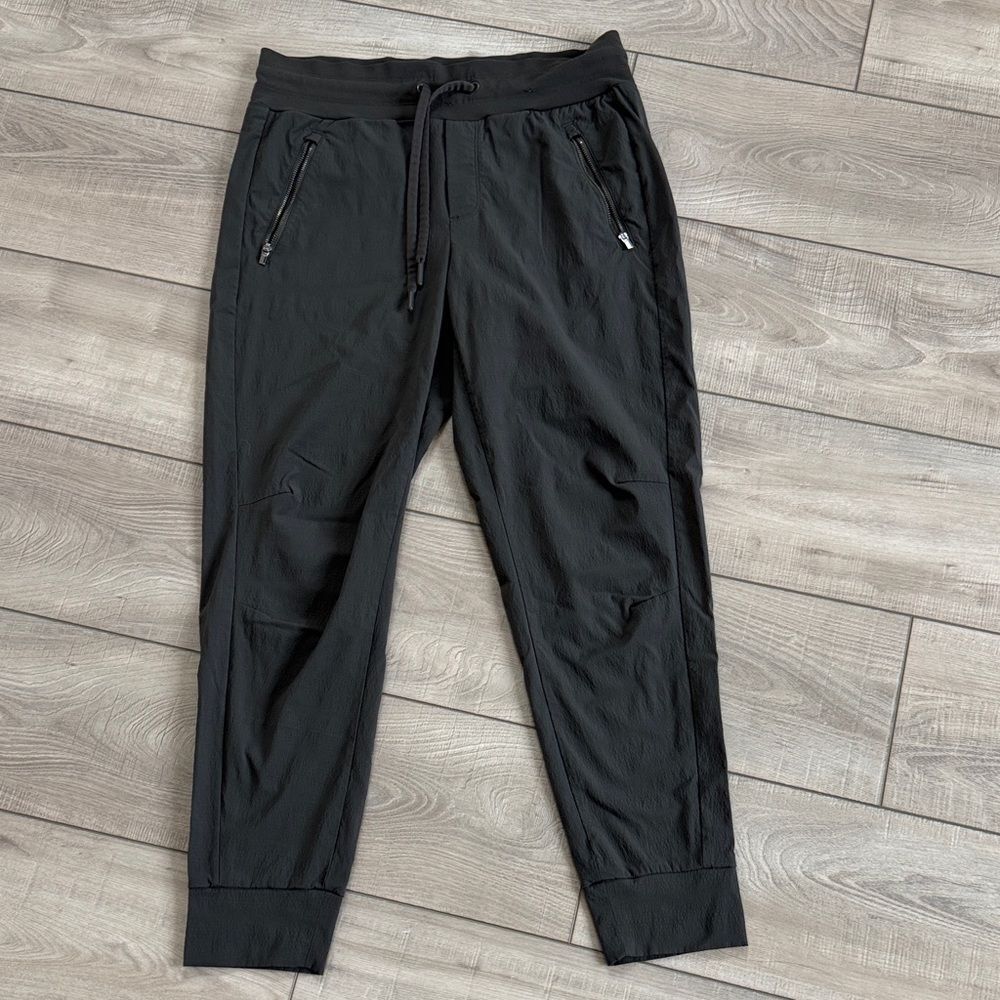 Athleta Pants Women's Grey Trekkie North Jogger Running Workout Outdoor Pants,6